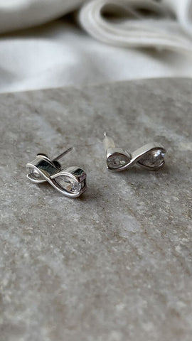 Silver 925 Figure 8 Stone Earrings