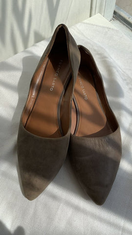 Franco Sarto Brown Leather Pointy Toe Flats - Size 10