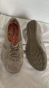 Skechers Light Brown Memory Foam Slip On Sneaker - Size 9.5