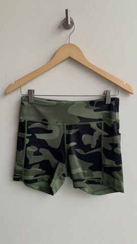 Zyia Active Camo Spandex Shorts - Size Medium