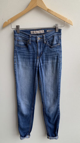 Guess Mid-Blue 1981 Skinny Jeans - Size 23