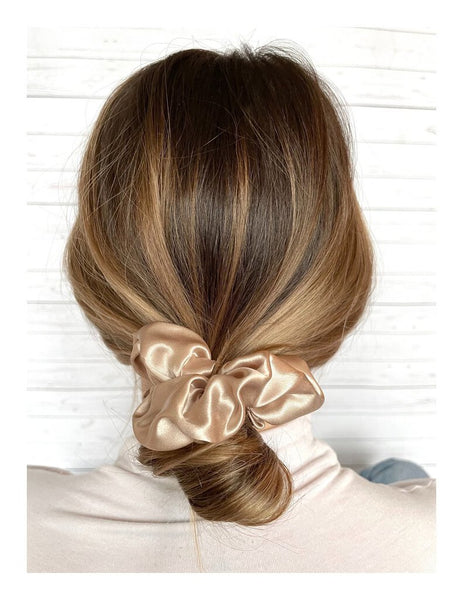 Blush Silks Medium Scrunchie