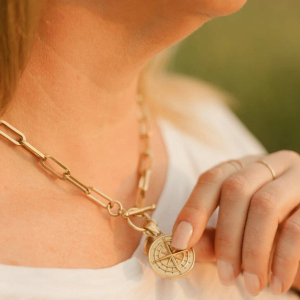 Isla Rae 'Carylee' Compass Necklace