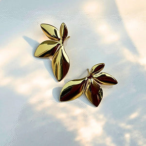 Isla Rae 'Lily' Leaf Earrings