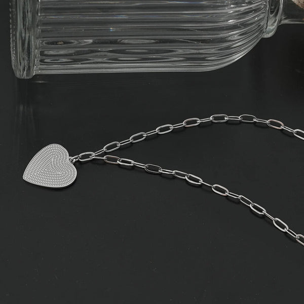 Hackney Nine 'Alara' Heart Pendant Necklace - Silver