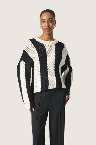 Soaked in Luxury 'Menaka' Pullover Sweater