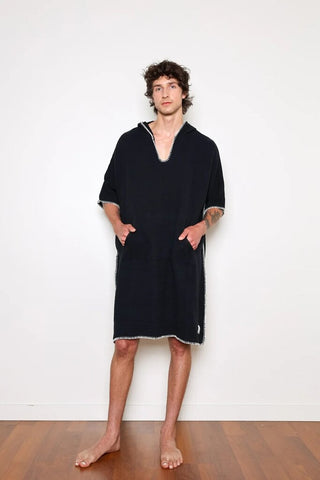 Tofino Towel Men's 'Cocoon' Poncho - Black
