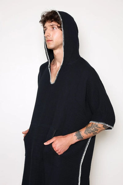 Tofino Towel Men's 'Cocoon' Poncho - Black