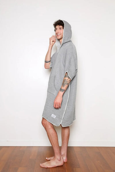 Tofino Towel Men's 'Cocoon' Poncho - Grey
