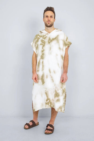 Tofino Towel Unisex 'Holden' Poncho - Khaki Tie-Dye