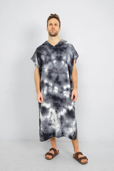 Tofino Towel Unisex 'Holden' Poncho - Ocean Tie-Dye