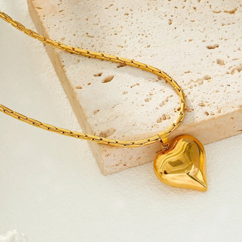 Hackney Nine 'Abel' Puffy Heart Necklace