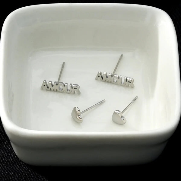 Hackney Nine 'Amour' 2-Pair Heart Studs Set