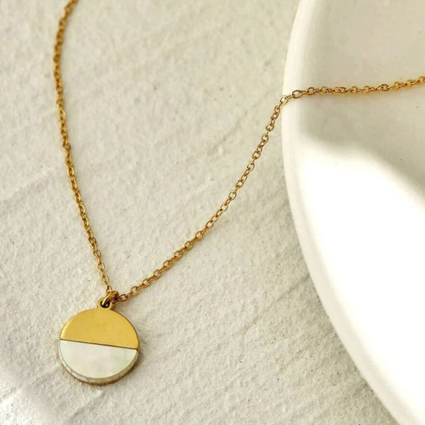 Hackney Nine 'Emersyn' Metal & Shell Circle Pendant Necklace - Gold