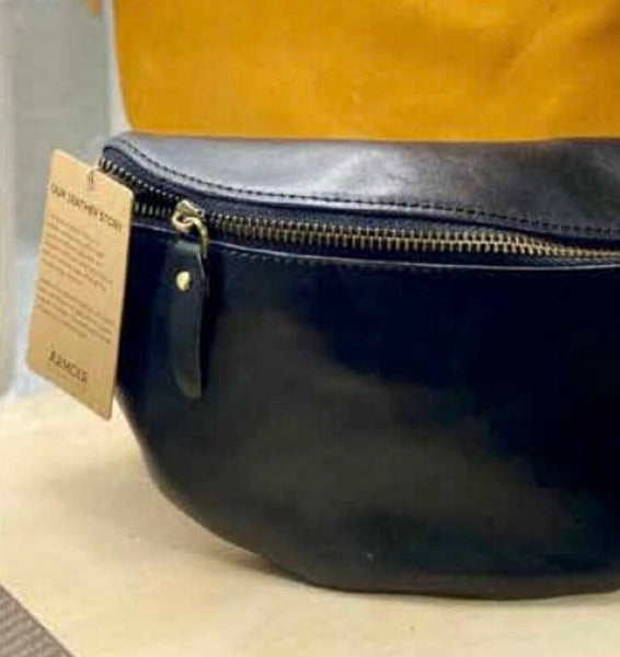 Armoir 'Heidi' Crossbody