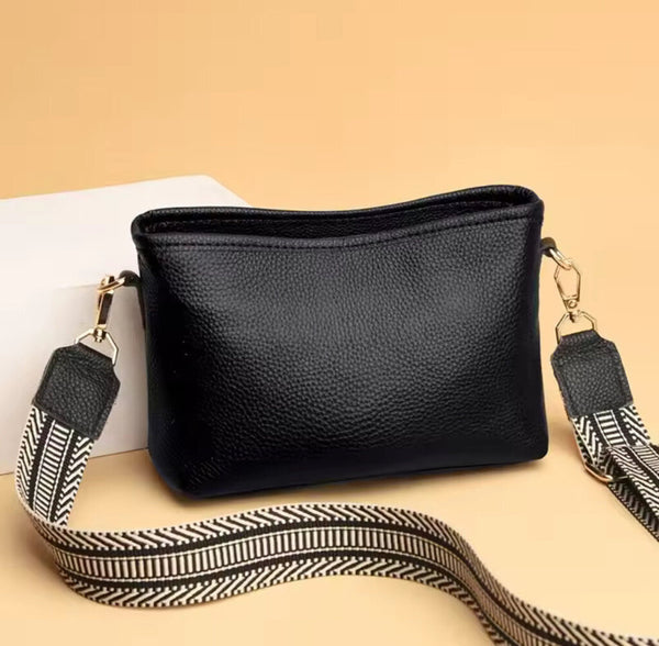Armoir 'Journey' Top-Zip Crossbody