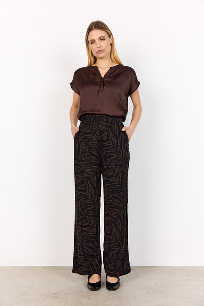 Soyaconcpet 'Thilde' Satin V-Neck Blouse - Hot Fudge