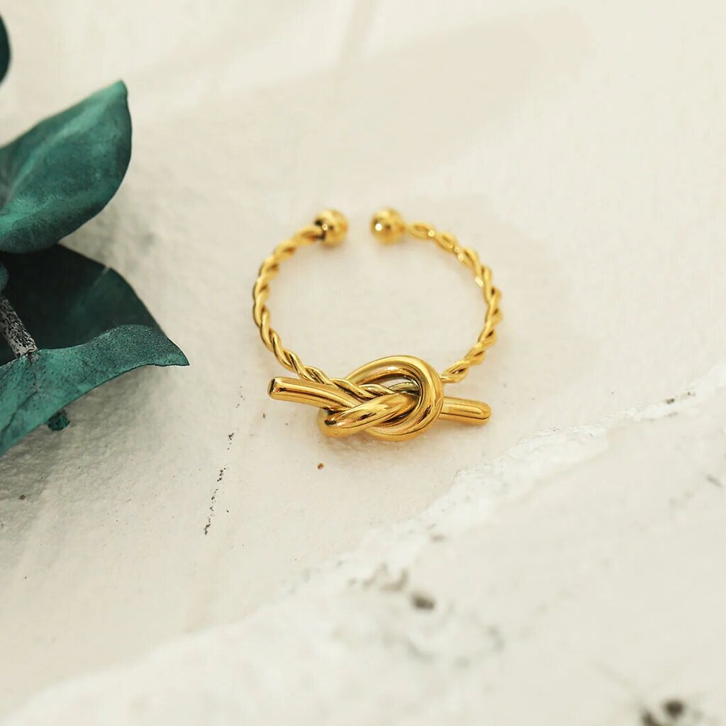 Hackney Nine 'Antonella' Gold Twist Knot Ring