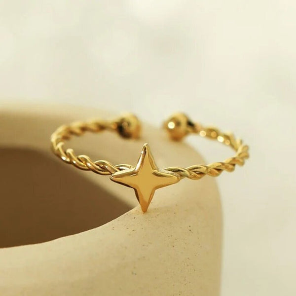 Hackney Nine 'Nicole' Dainty Star Ring