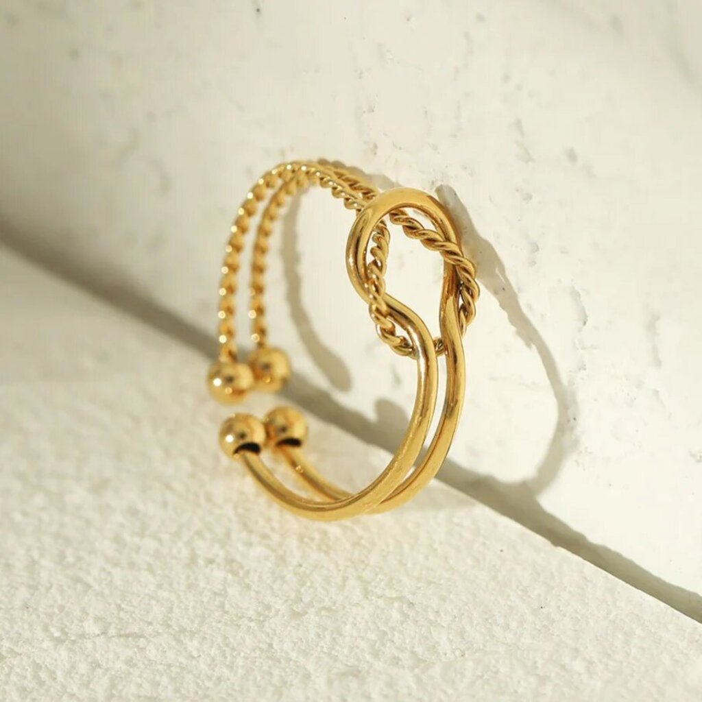 Hackney Nine 'Lascina' Double Stacked Knotted Ring