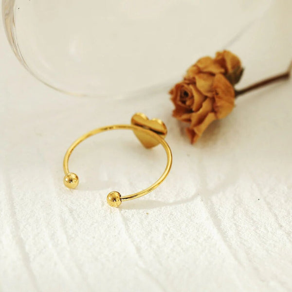 Hackney Nine 'Passion' Dainty Heart Ring