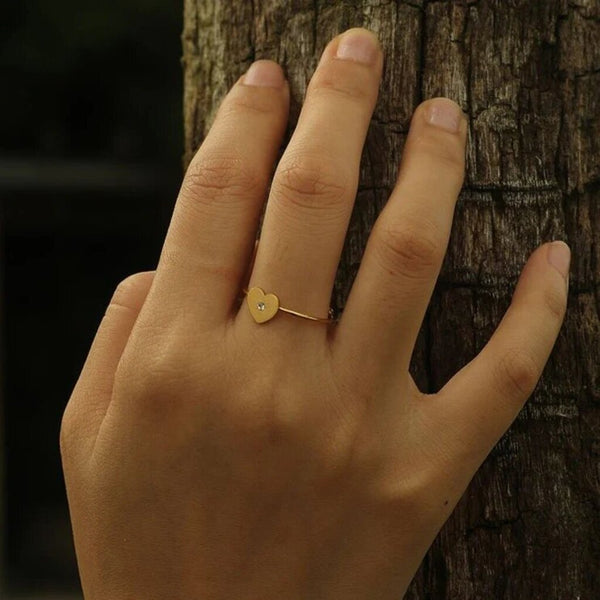 Hackney Nine 'Passion' Dainty Heart Ring