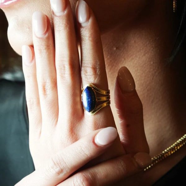 Hackney NIne 'Tiamo' Vintage Inspired Lapis Lazuli Stone Ring