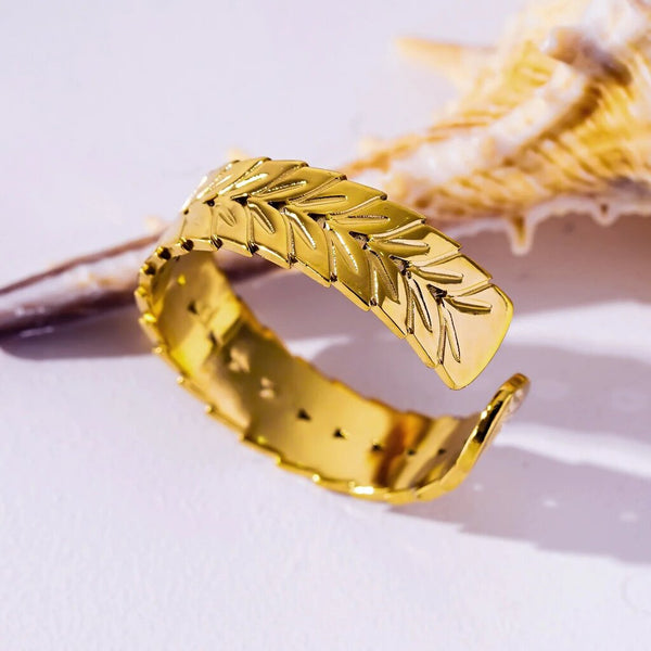 Hackney Nine 'Mael' Herringbone Design Ring