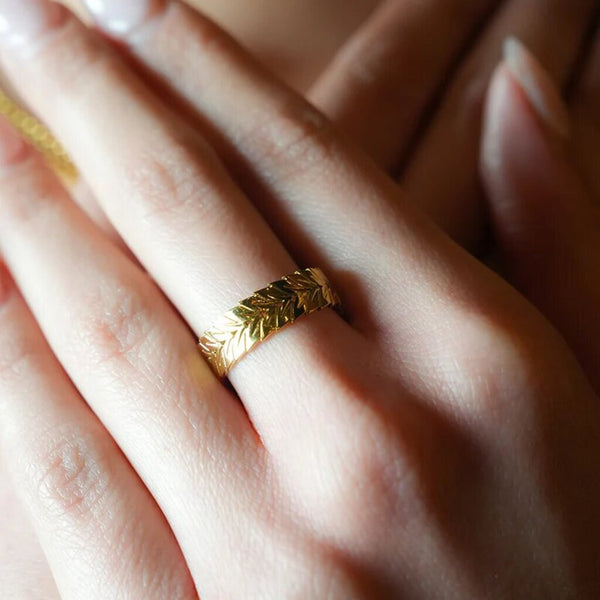 Hackney Nine 'Mael' Herringbone Design Ring