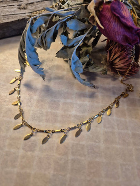 Rogue Jewelry 'Fleuris' Necklace