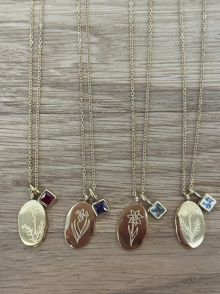 Kristen Lee Engraved Birth Flower Necklace - Gold with Charm