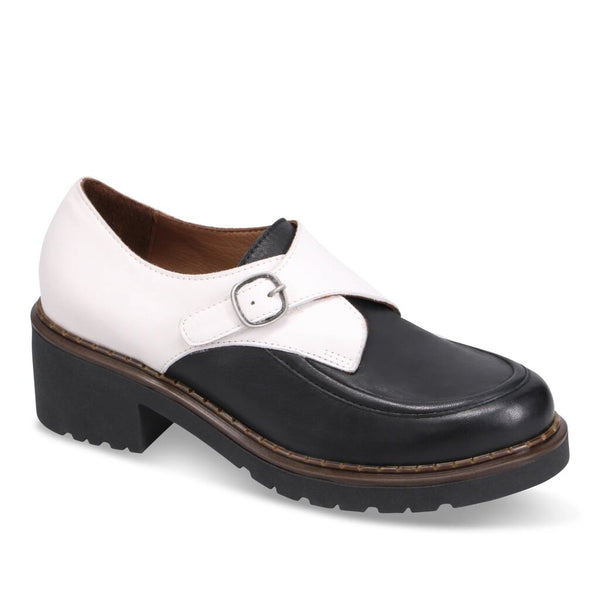 Bueno 'Nolan' Loafer