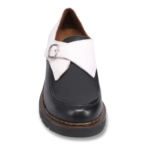 Bueno 'Nolan' Loafer