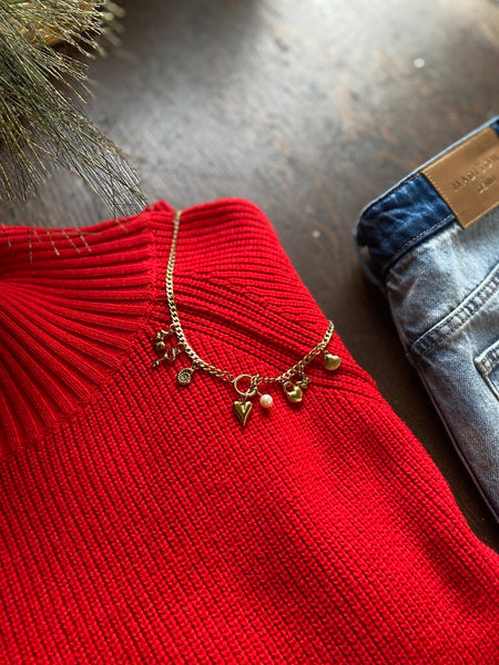 Isla Rae 'Keepsake' Gold Charm Necklace