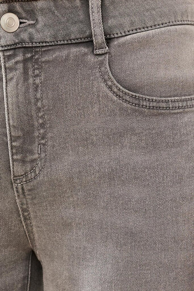 Tribal 'Audrey' Boundless Stretch Straight Leg Crop Jeans