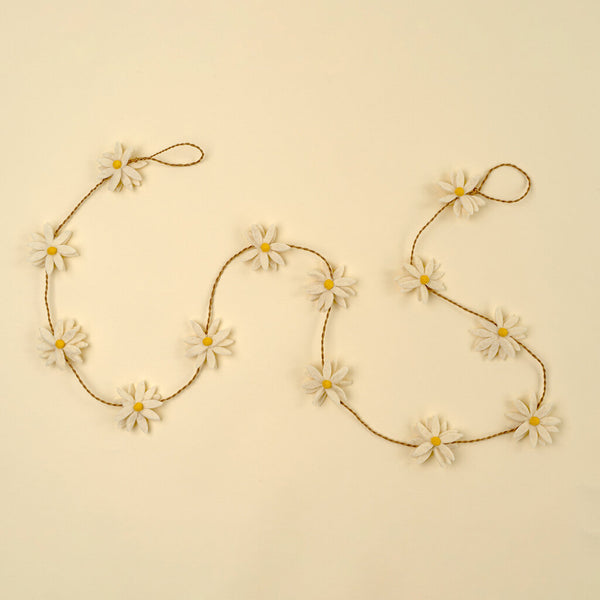 Indaba Daisy Flower Felt Garland