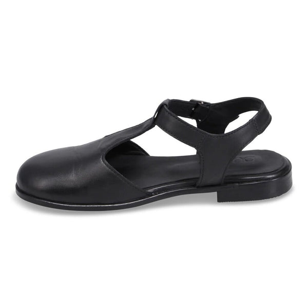 Bueno 'Farah' Closed Toe Sandal