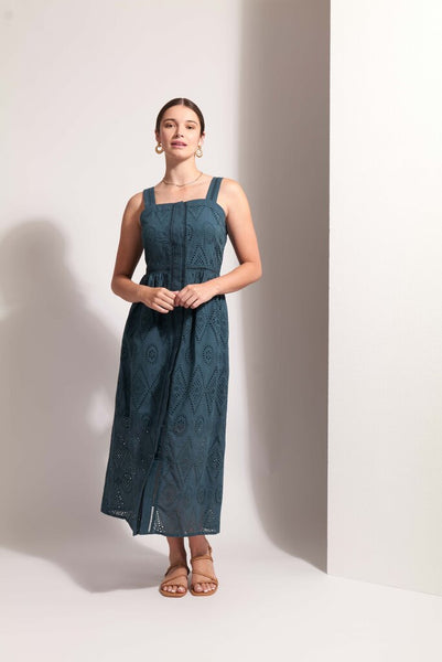 FOIL 'Sweet Stitch' Eyelet Lace Dress
