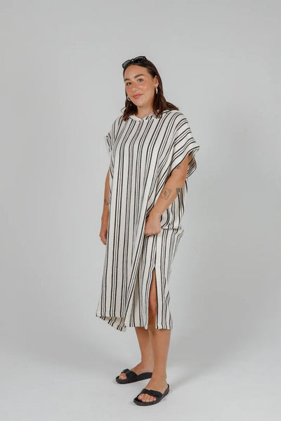 Tofino Towel 'Tatlow' Unisex Stitched Poncho