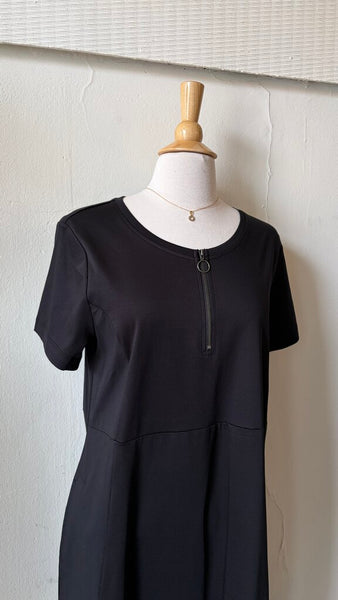 FOIL 'Tuck Me Up' 1/4 Zip Midi Dress