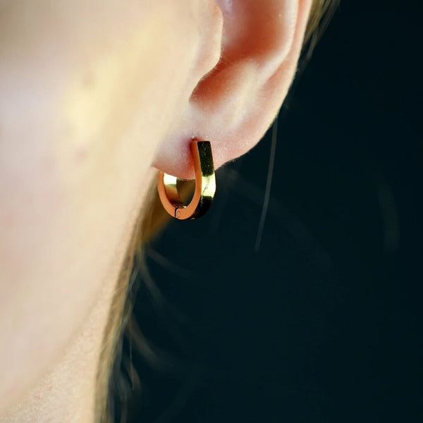 Hackney Nine 'Cadeo' Horse-Shoe Shaped Hoop Earrings