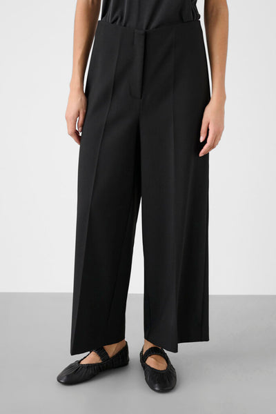 Soaked in Luxury 'Corrine' Cropped Wide Leg Trousers - Black