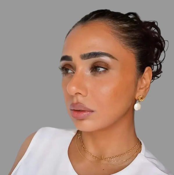 Isla Rae 'Blair' Knot Pearl Earrings