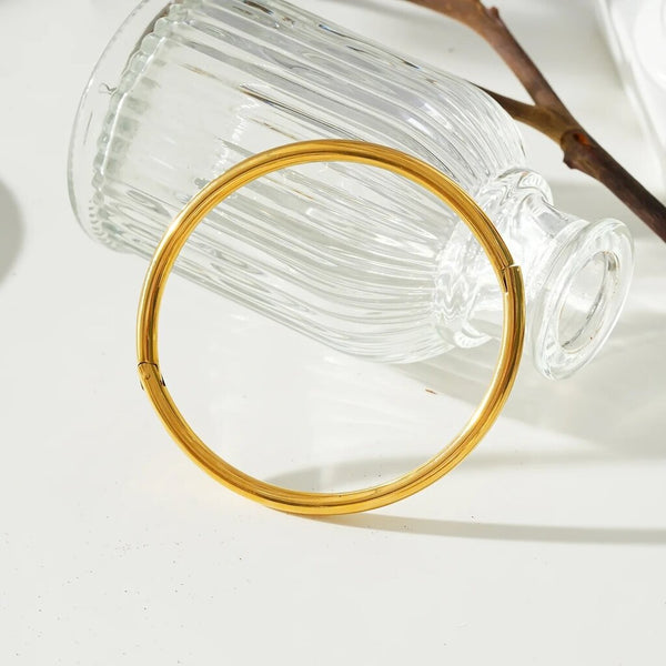 Hackney Nine 'Bargarh' Classic Bangle Bracelet