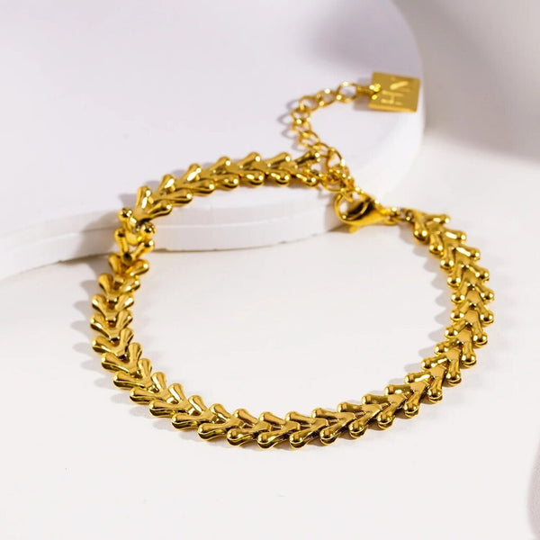Hackney Nine 'Blyth' Vintage-Inspired Linked Abstract Crest Bracelet