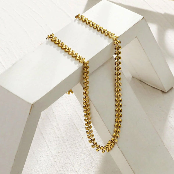 Hackney Nine 'Fania' Leafy Patterned Chain Necklace