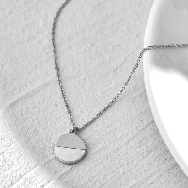Hackney Nine 'Emersyn' Metal & Shell Circle Pendant Necklace - Silver