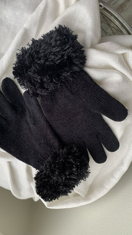 Talyia Black Finger Gloves with Fuzzy Cuff