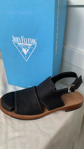 John Fluevog Black Leather 'Darla' Poser Side Buckle Shoe - Size 9 (NIB)