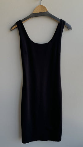 Le Cheateau Black Sleeveless Knee Length Sheath Dress - Size Medium